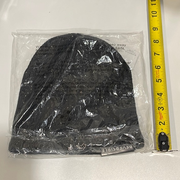 Kids Roblox Reversible Knit - Picture 11 of 11